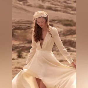 Ronny Kobo Nann Satin V-Neck Long-Sleeve Gown in Ivory Anthropologie NWT Size 2